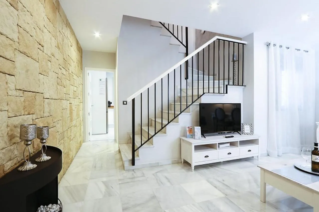 Little Libertad Heart Of Cadiz Grupo Ac Gestionアパートメント スペイン
